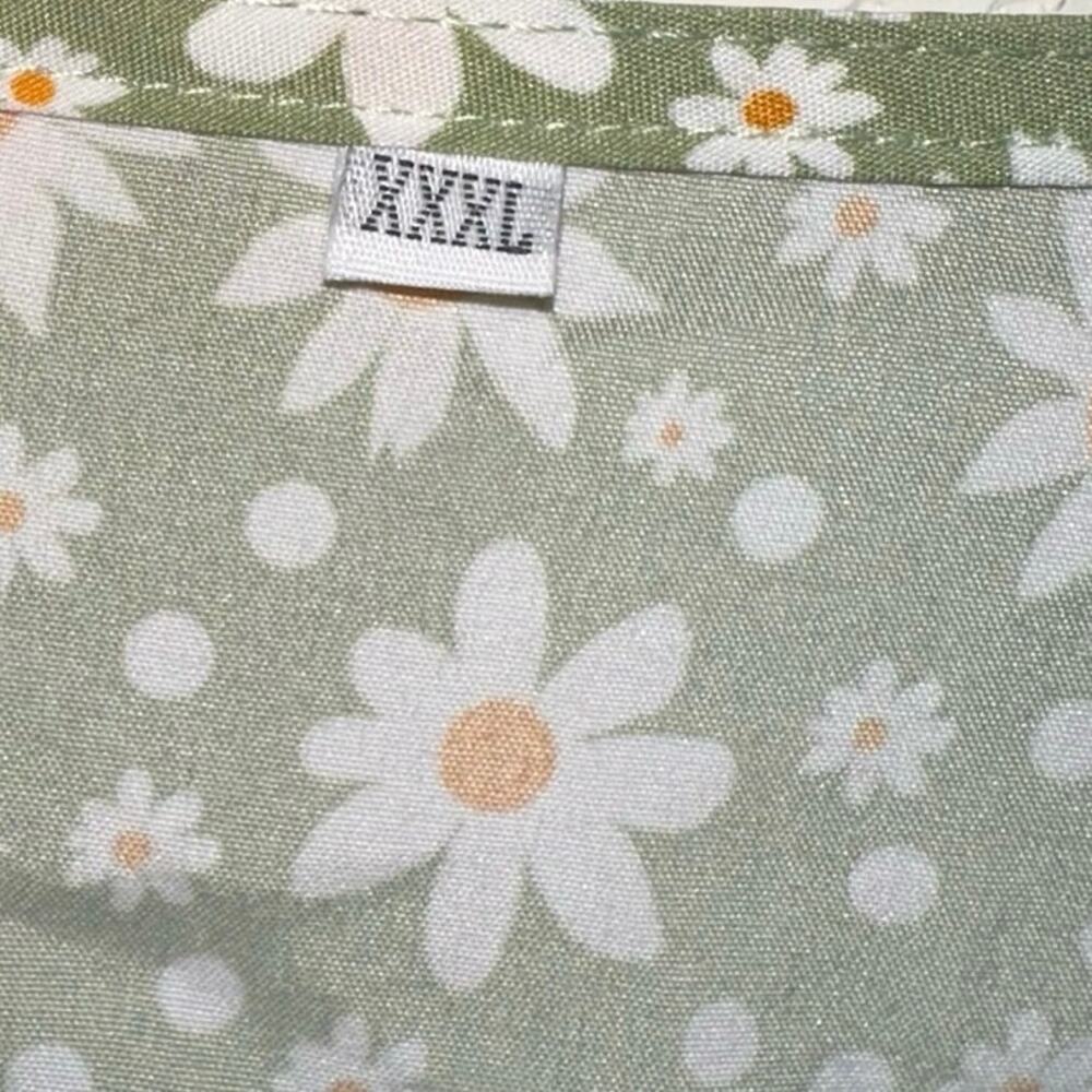 Daisy Patterned Sleeveless Button Front Green Dre… - image 3